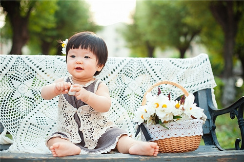 姓刘女孩子名字萌一点